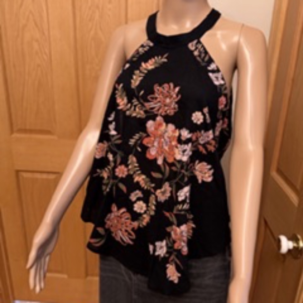 FREE PEOPLE  size XL 100% cotton black and peach flowered top